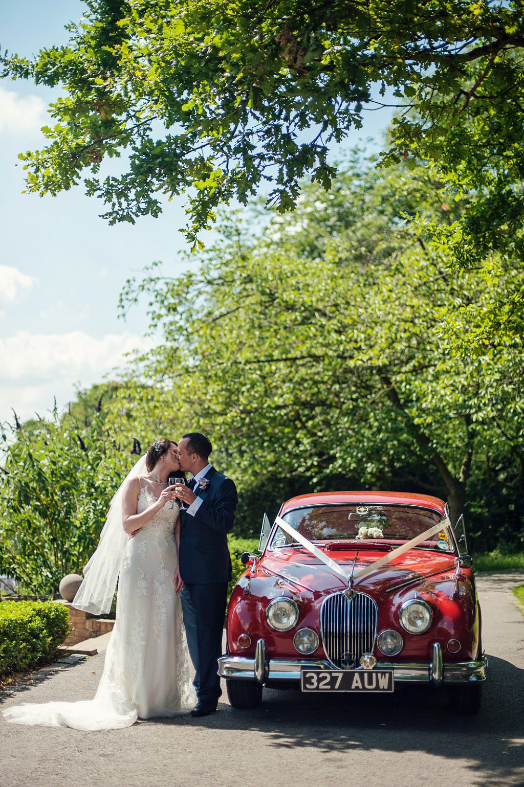 richmond wedding photographer at pembroke lodge